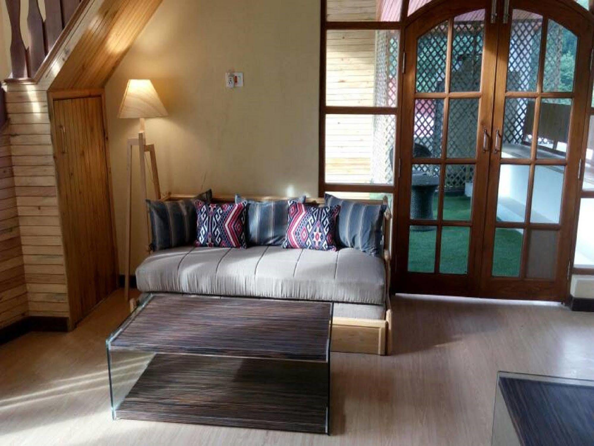Bravia Hotel Manali Inn Εξωτερικό φωτογραφία